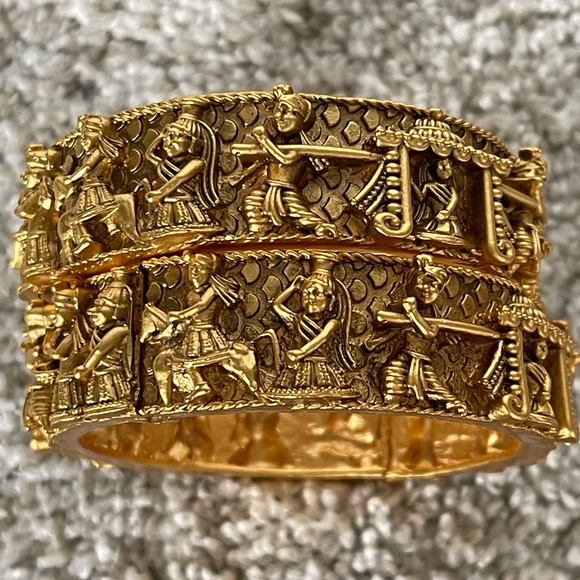 2 Doli bangles in 22K antique gold plated. - Picture 3 of 10